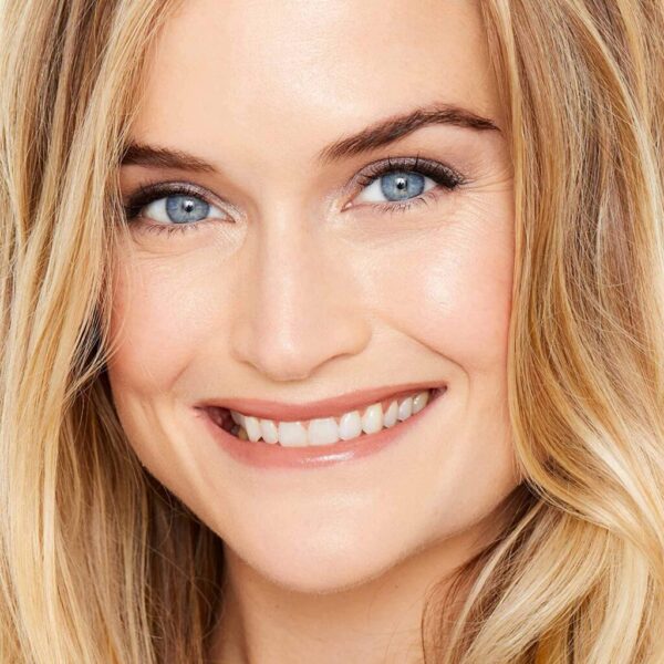 Natural Lovingly Lip Tinted Lip Oil - Image 2